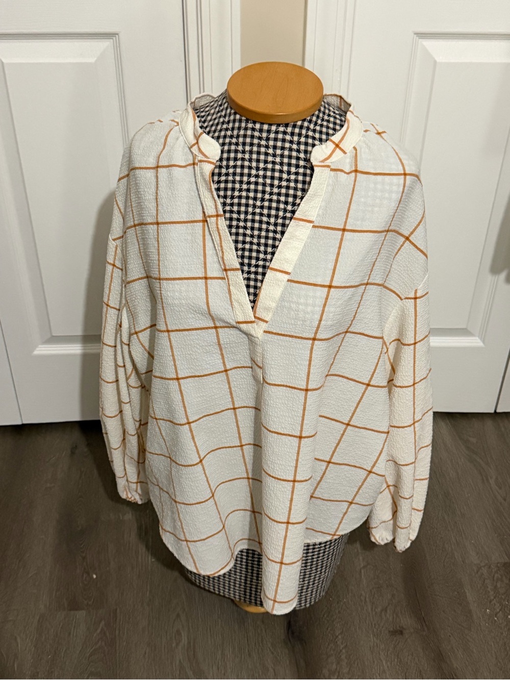Target Gold/orange grid blouse size Xl